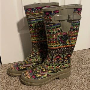 Rain boots